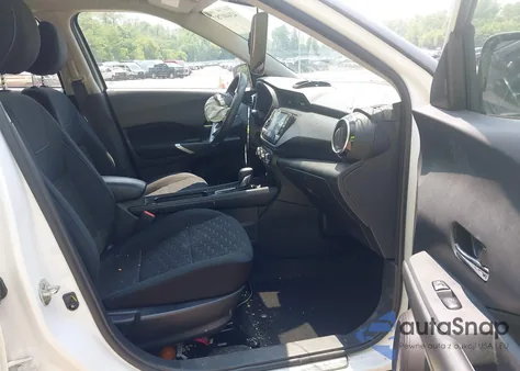 2023 Nissan Kicks Sv Xtronic Cvt из США, поврежденный, VIN 3N1CP5CV4PL472828